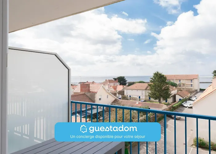 L\'Amiral -500M Plage Des Carres- Parking